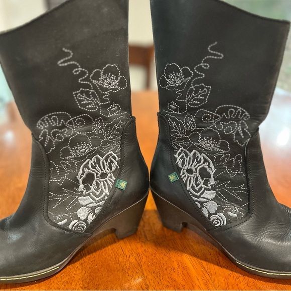 El Naturalista Black Leather Floral Embroidered Heeled Ankle Boots ER‎ 37 US 6 - Picture 5 of 11